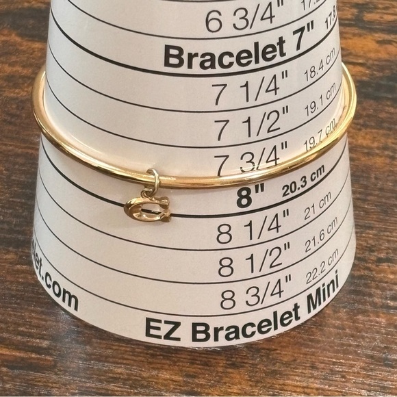 Coach 2pc goldtone bangle bracelet set 7.5 - Picture 9 of 10